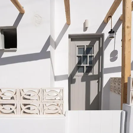 White W2 New In Apartman *