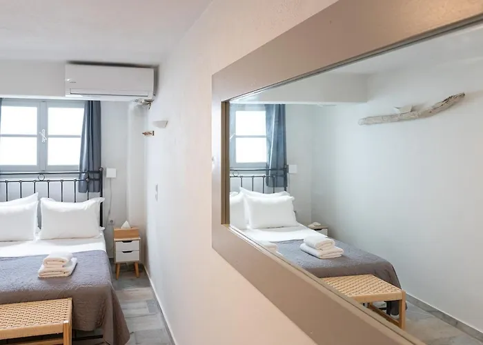 White W2 New In Naousa